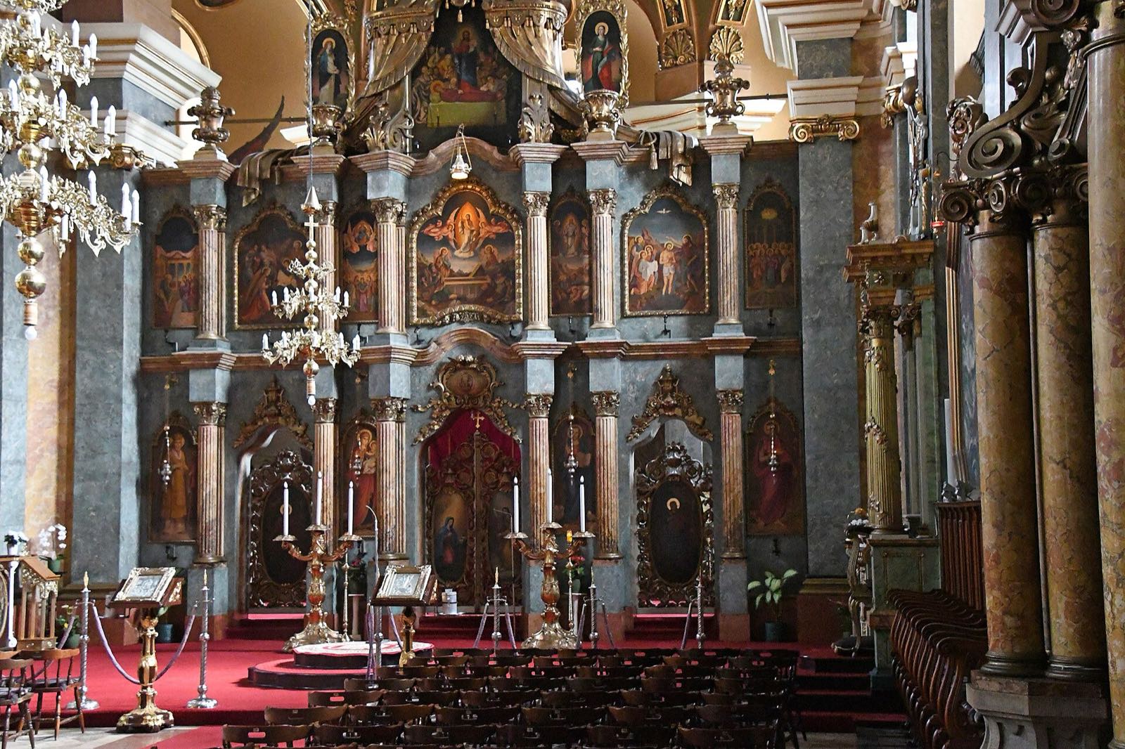 The iconostasis