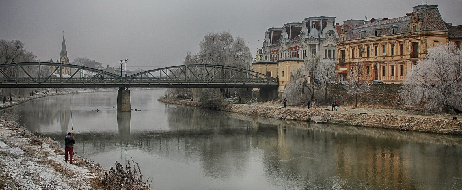 The Iron Bridge in winter